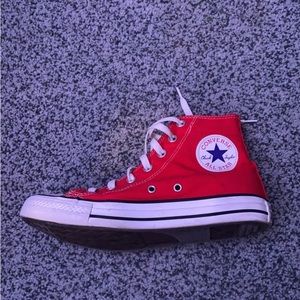 red women’s converse